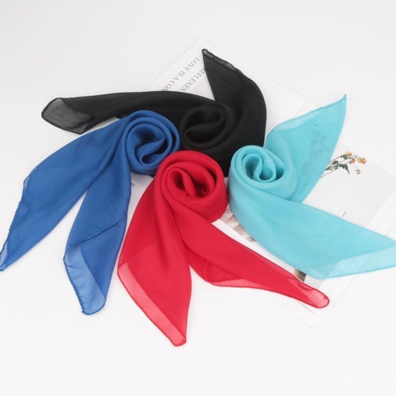 652F Square Handkerchief 1950s - Women'S Fashion In The 1950S recensione e prezzo