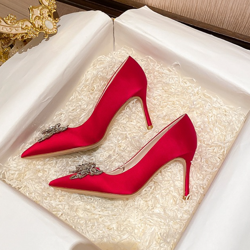 Red Satin High Heels Women's W - Women'S Fashion Uk 2025 recensione e prezzo