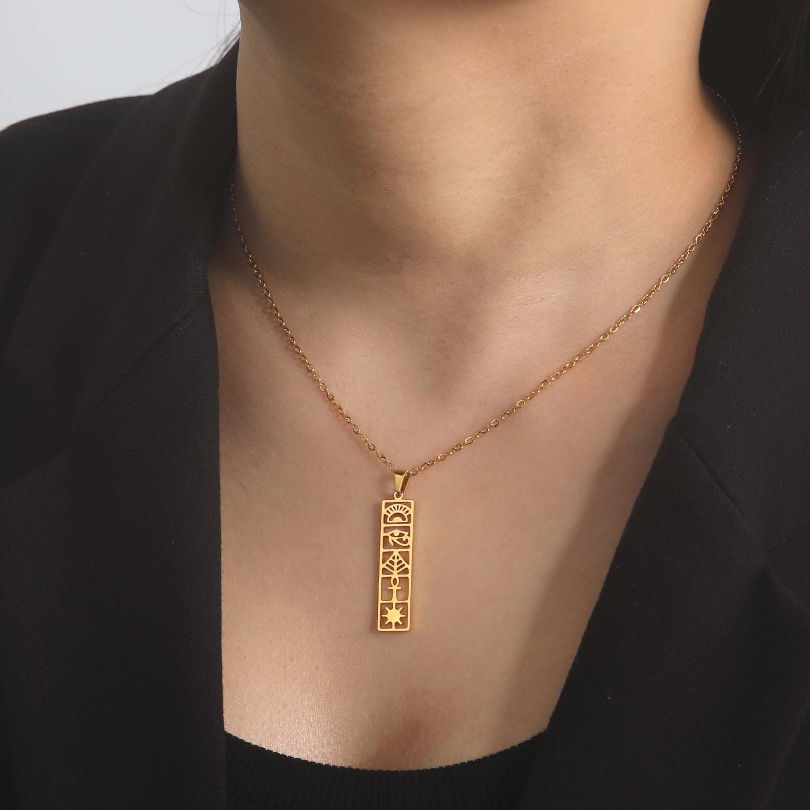 Skyrim Egyptian Ankh Hieroglyp - Women Fashion Egypt recensione e prezzo