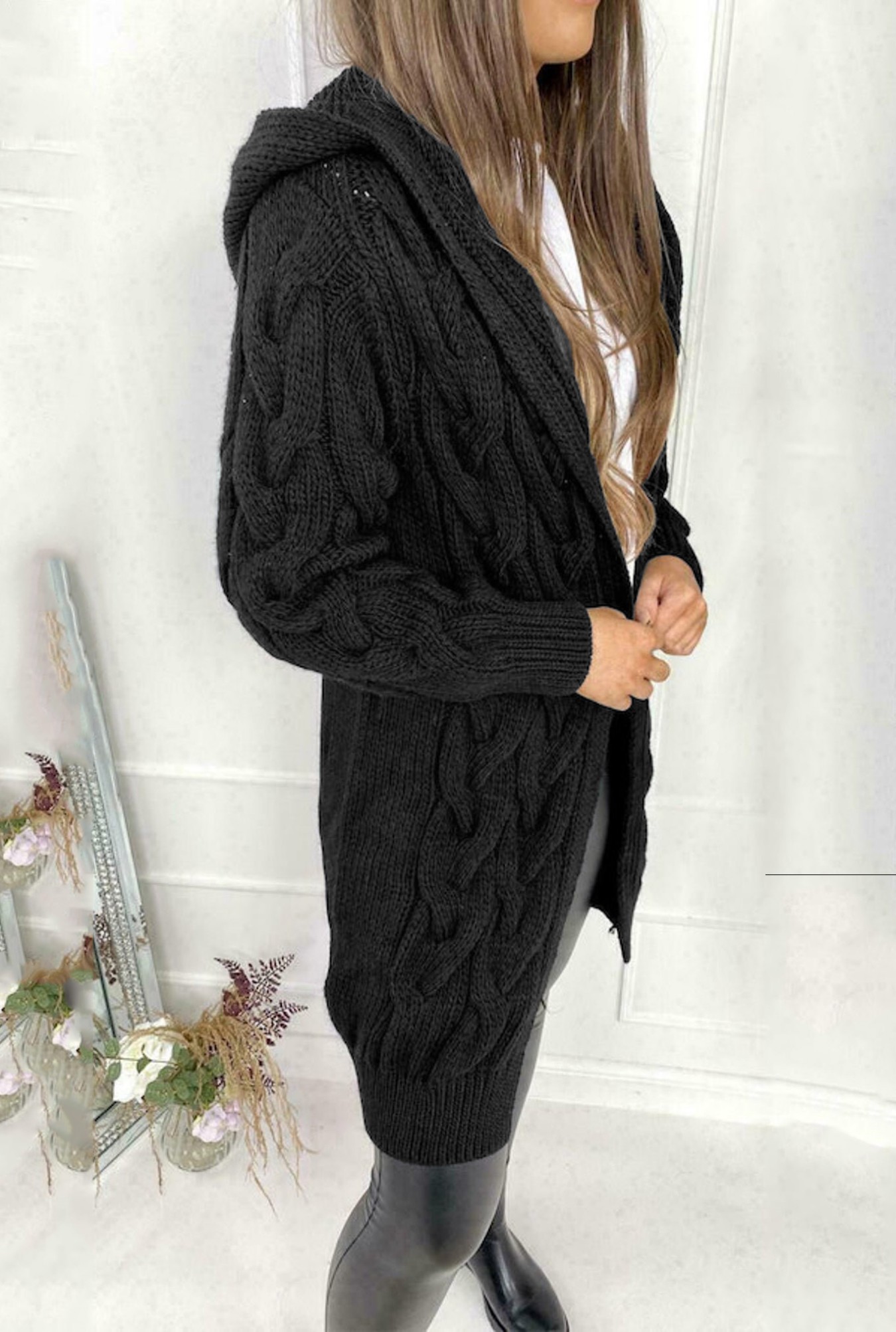 Women's Black Oversized Cable  - Longline Cardigan Knit recensione e prezzo