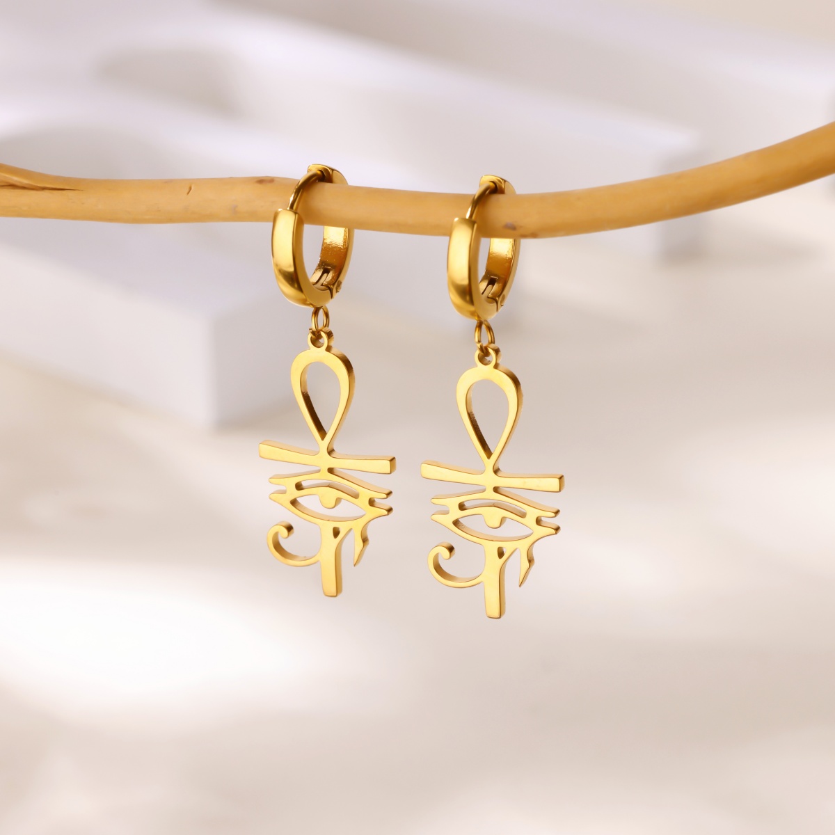 Eye of Horus Egypt Pendant Ear - Women Fashion Egypt recensione e prezzo